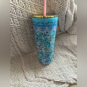 Lilly Pulitzer tumbler